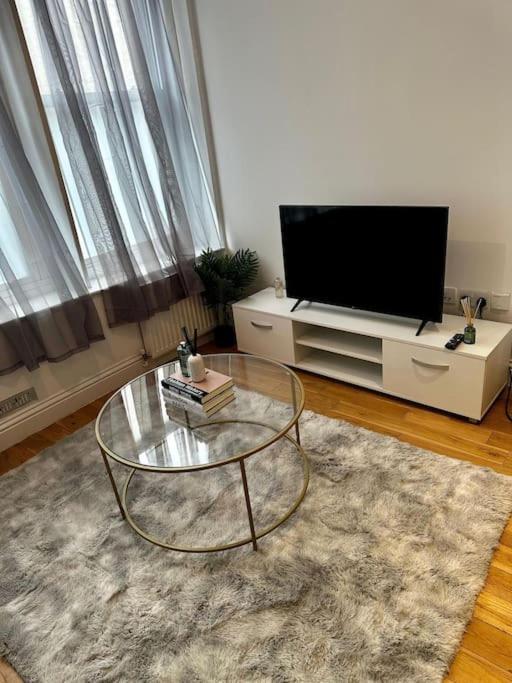 Ferienwohnung Amazing 2Bed2Bath Edgeware London Exterior foto